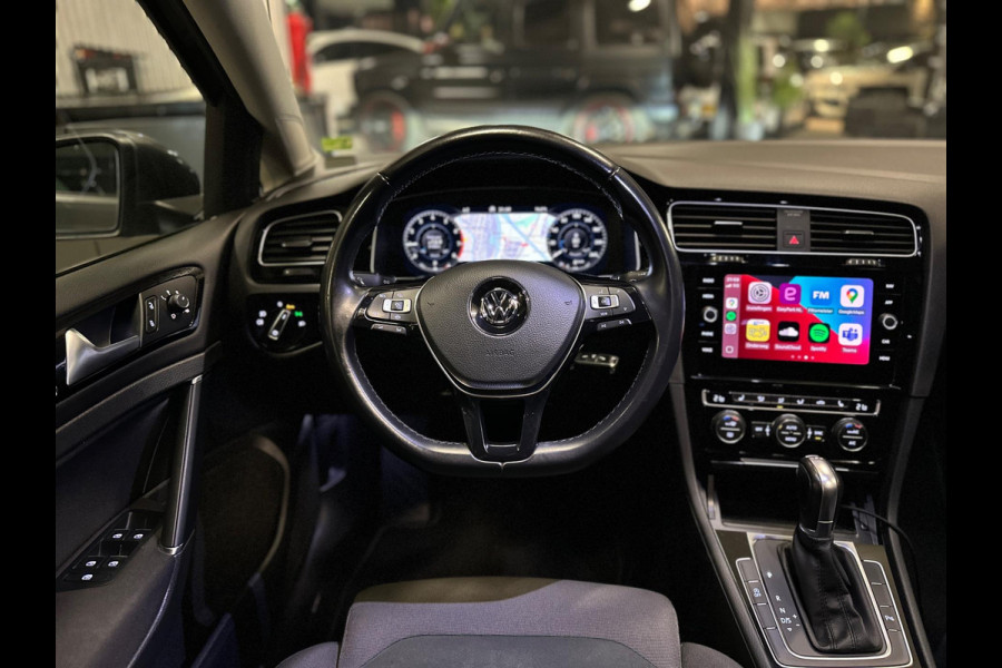 Volkswagen Golf 1.0 TSI Highline DSG|PANO|NAP Volkswagen Golf 1.0 TSI Highline DSG|PANO|NAP
