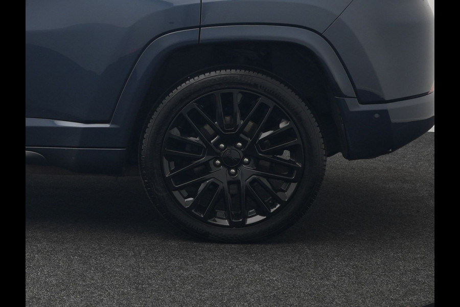 Jeep Compass 4xe 240 Electric S Plug In Hybrid 240pk Dealer O.H PHEV | Panodak | Adaptive Cruise | 360 Camera | Lederen Sportstoelen Verwarmd | Alpine Sound | Apple Carplay | Stuur Verwarmd | Keyless | Virtual | Navigatie | DAB |