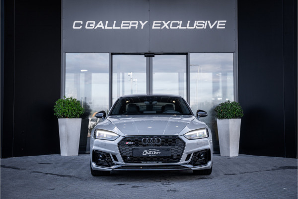 Audi RS5 Coupé 2.9 TFSI quattro - NL auto! l Panorama l Massage l 360cam Audi RS5 Coupé 2.9 TFSI quattro - NL auto! l Panorama l Massage l 360cam
