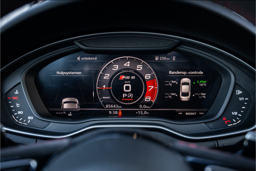 Audi RS5 Coupé 2.9 TFSI quattro - NL auto! l Panorama l Massage l 360cam Audi RS5 Coupé 2.9 TFSI quattro - NL auto! l Panorama l Massage l 360cam