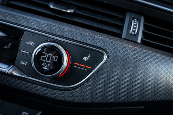 Audi RS5 Coupé 2.9 TFSI quattro - NL auto! l Panorama l Massage l 360cam Audi RS5 Coupé 2.9 TFSI quattro - NL auto! l Panorama l Massage l 360cam