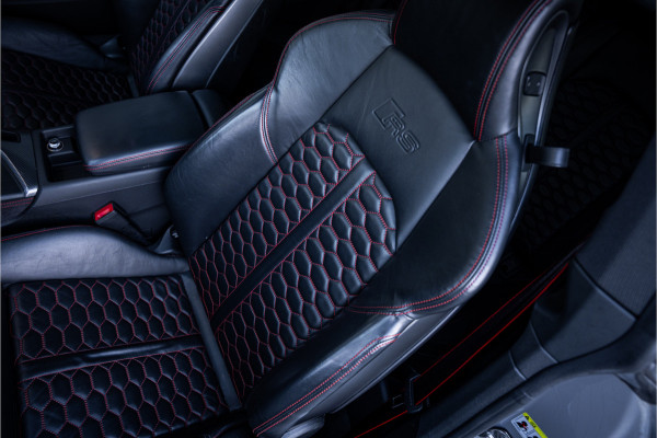 Audi RS5 Coupé 2.9 TFSI quattro - NL auto! l Panorama l Massage l 360cam Audi RS5 Coupé 2.9 TFSI quattro - NL auto! l Panorama l Massage l 360cam