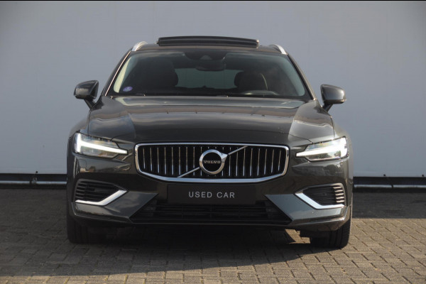 Volvo V60 T6 340PK Automaat Recharge AWD Inscription Trekhaak / Adaptieve cruise control /BLIS / Parkeersensoren met camera / Stoel - en stuurwielverwarming / Elektrische stoelen met geheugen / Getint glas / Apple carplay / Keyless entry / Elektrische achterklep Volvo V60 T6 340PK Automaat Recharge AWD Inscription Trekhaak / Adaptieve cruise control /BLIS / Parkeersensoren met camera / Stoel - en stuurwielverwarming / Elektrische stoelen met geheugen / Getint glas / Apple carplay / Keyless entry / Elektrische achterklep