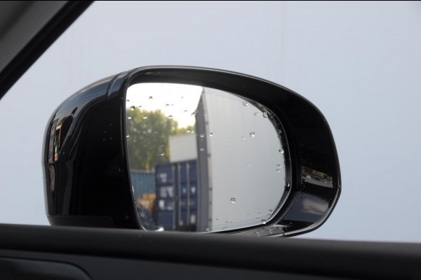 Volvo XC60 T6 350PK Automaat AWD Plus Dark / Adaptieve cruise control / Parkeersensoren met 360 camera / Stoel - en stuurwielverwarming / Elektrische stoelen met geheugen / Getint glas / Apple carplay / Keyless entry / Elektrische achterklep Volvo XC60 T6 350PK Automaat AWD Plus Dark / Adaptieve cruise control / Parkeersensoren met 360 camera / Stoel - en stuurwielverwarming / Elektrische stoelen met geheugen / Getint glas / Apple carplay / Keyless entry / Elektrische achterklep