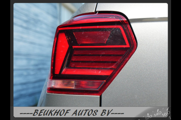 Volkswagen Polo 1.0 TSI Comfortline Carplay Navi Adapt Cruis Volkswagen Polo 1.0 TSI Comfortline Carplay Navi Adapt Cruis