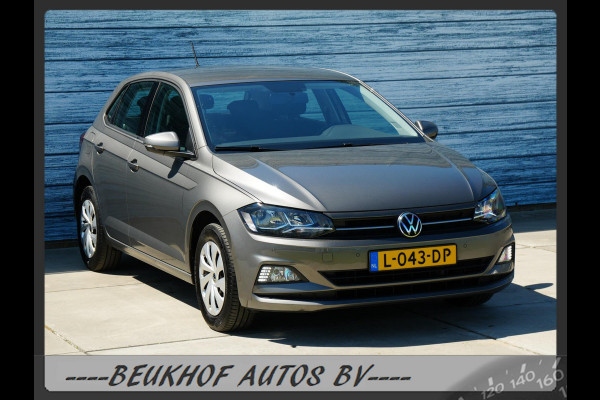 Volkswagen Polo 1.0 TSI Comfortline Carplay Navi Adapt Cruis Volkswagen Polo 1.0 TSI Comfortline Carplay Navi Adapt Cruis
