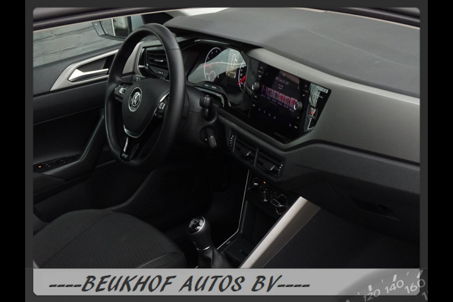 Volkswagen Polo 1.0 TSI Comfortline Carplay Navi Adapt Cruis Volkswagen Polo 1.0 TSI Comfortline Carplay Navi Adapt Cruis
