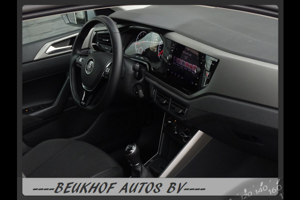 Volkswagen Polo 1.0 TSI Comfortline Carplay Navi Adapt Cruis Volkswagen Polo 1.0 TSI Comfortline Carplay Navi Adapt Cruis