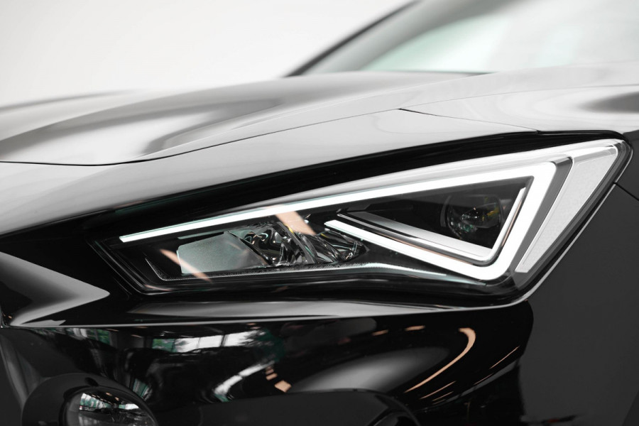 CUPRA Formentor 1.4 e-Hybrid VZ Copper Edition |Pano|Buttons|360|Memory|Dodehoek|Ambient|