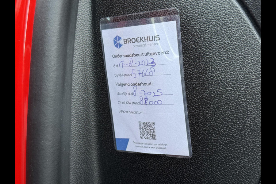 Ford FOCUS Wagon 1.0 EcoBoost ST Line Business 1e Eigenaar,Navi,Clima,Cruise,PDC V+A,125pk,6 Bak,N.A.P,APK tot 08-2027