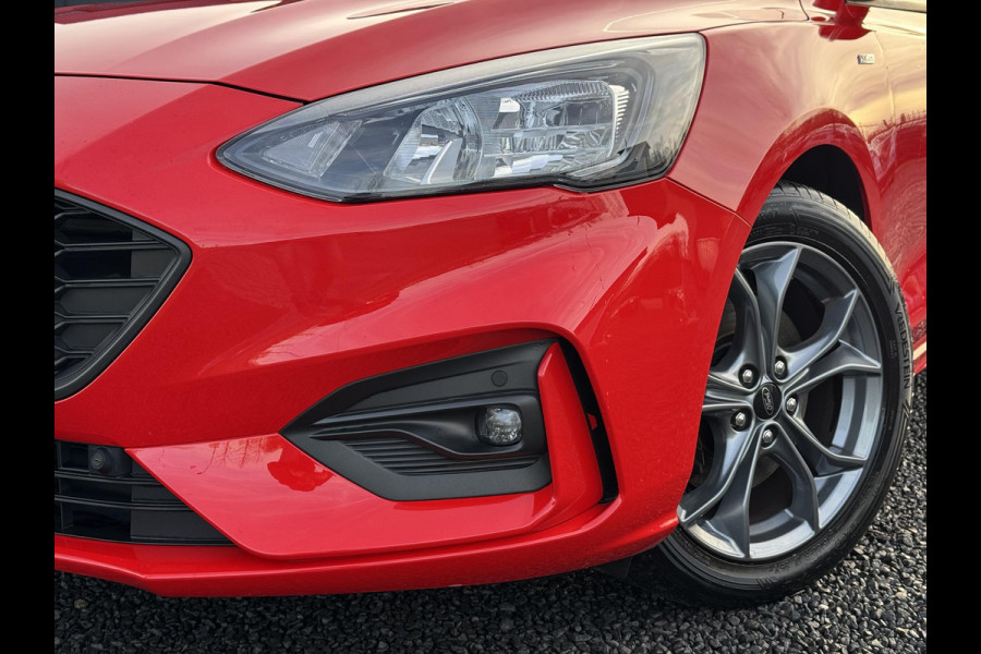 Ford FOCUS Wagon 1.0 EcoBoost ST Line Business 1e Eigenaar,Navi,Clima,Cruise,PDC V+A,125pk,6 Bak,N.A.P,APK tot 08-2027