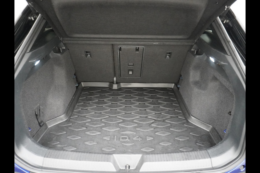 Volkswagen ID.4 First 77kWh SOH=90% Trekhaak Adap.Cruise Camera Pdc Android Auto Apple Carplay Stoelverwarming Navi Ecc Mirrorlink Privacy Glas Lmv Keyless DAB Origineel Nederlandse Auto 1.000KG Trekgewicht Volkswagen ID.4 First 77kWh SOH=90% Trekhaak Adap.Cruise Camera Pdc Android Auto Apple Carplay Stoelverwarming Navi Ecc Mirrorlink Privacy Glas Lmv Keyless DAB Origineel Nederlandse Auto 1.000KG Trekgewicht
