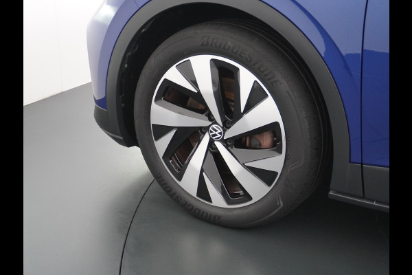 Volkswagen ID.4 First 77kWh SOH=90% Trekhaak Adap.Cruise Camera Pdc Android Auto Apple Carplay Stoelverwarming Navi Ecc Mirrorlink Privacy Glas Lmv Keyless DAB Origineel Nederlandse Auto 1.000KG Trekgewicht Volkswagen ID.4 First 77kWh SOH=90% Trekhaak Adap.Cruise Camera Pdc Android Auto Apple Carplay Stoelverwarming Navi Ecc Mirrorlink Privacy Glas Lmv Keyless DAB Origineel Nederlandse Auto 1.000KG Trekgewicht