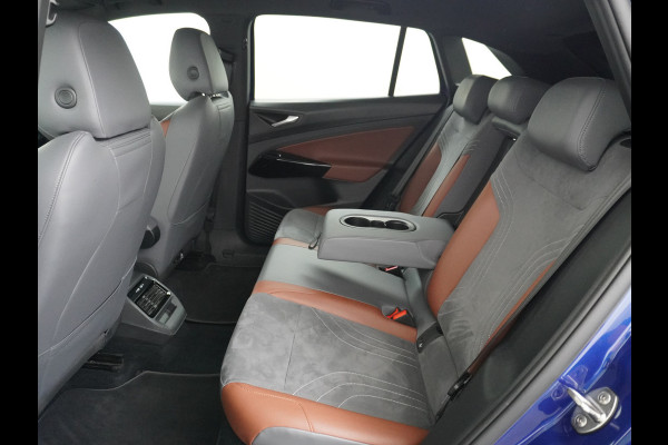 Volkswagen ID.4 First 77kWh SOH=90% Trekhaak Adap.Cruise Camera Pdc Android Auto Apple Carplay Stoelverwarming Navi Ecc Mirrorlink Privacy Glas Lmv Keyless DAB Origineel Nederlandse Auto 1.000KG Trekgewicht Volkswagen ID.4 First 77kWh SOH=90% Trekhaak Adap.Cruise Camera Pdc Android Auto Apple Carplay Stoelverwarming Navi Ecc Mirrorlink Privacy Glas Lmv Keyless DAB Origineel Nederlandse Auto 1.000KG Trekgewicht