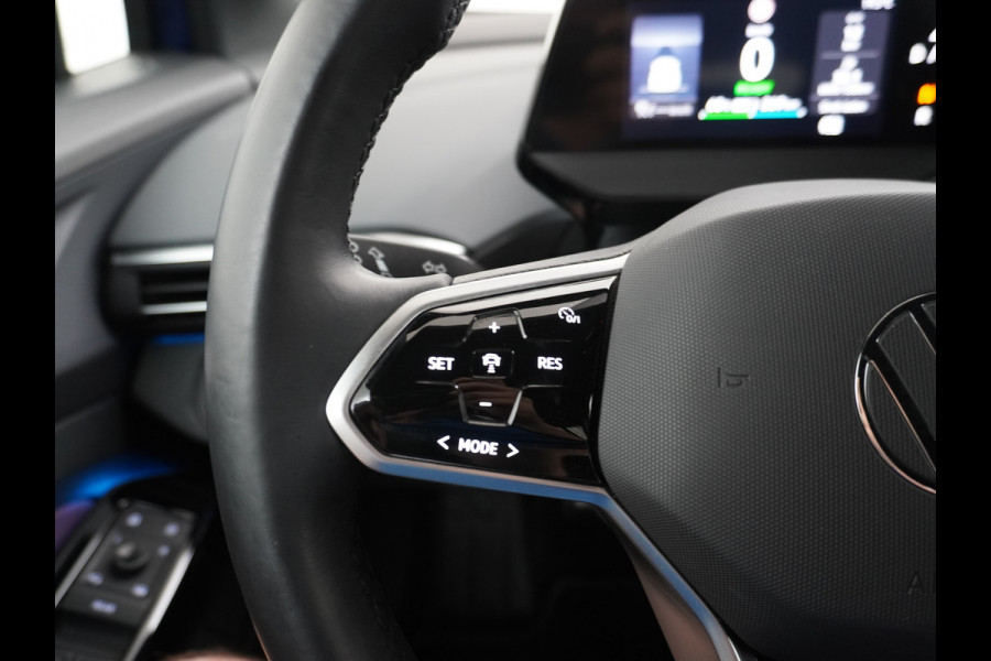 Volkswagen ID.4 First 77kWh SOH=90% Trekhaak Adap.Cruise Camera Pdc Android Auto Apple Carplay Stoelverwarming Navi Ecc Mirrorlink Privacy Glas Lmv Keyless DAB Origineel Nederlandse Auto 1.000KG Trekgewicht Volkswagen ID.4 First 77kWh SOH=90% Trekhaak Adap.Cruise Camera Pdc Android Auto Apple Carplay Stoelverwarming Navi Ecc Mirrorlink Privacy Glas Lmv Keyless DAB Origineel Nederlandse Auto 1.000KG Trekgewicht