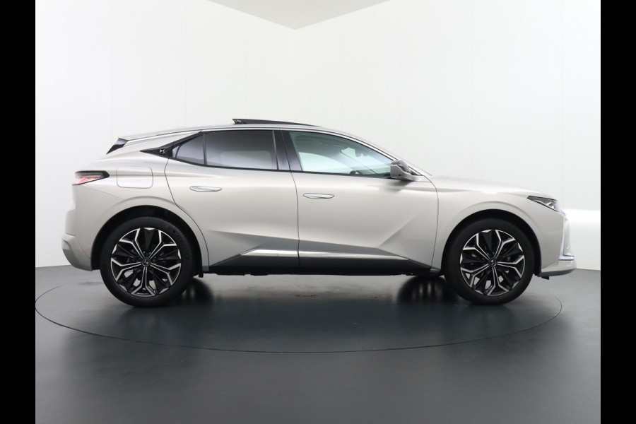 DS DS 4 1.2 PureTech Opéra 130PK PANO | STOEL VERWARMING + VERKOELING| 360 CAMERA | ELEK. ACHTERKLEP | FULL OPTION | RIJKLAAR GELEVERD MET FABRIEKSGARANTIE TOT 2-2026!
