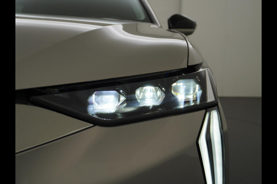 DS DS 4 1.2 PureTech Opéra 130PK PANO | STOEL VERWARMING + VERKOELING| 360 CAMERA | ELEK. ACHTERKLEP | FULL OPTION | RIJKLAAR GELEVERD MET FABRIEKSGARANTIE TOT 2-2026!