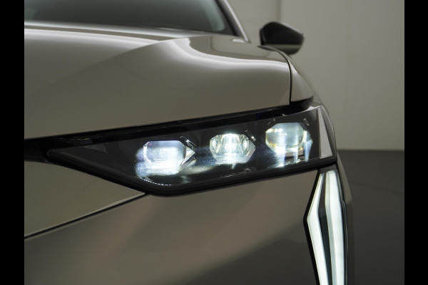 DS DS 4 1.2 PureTech Opéra 130PK PANO | STOEL VERWARMING + VERKOELING| 360 CAMERA | ELEK. ACHTERKLEP | FULL OPTION | RIJKLAAR GELEVERD MET FABRIEKSGARANTIE TOT 2-2026!