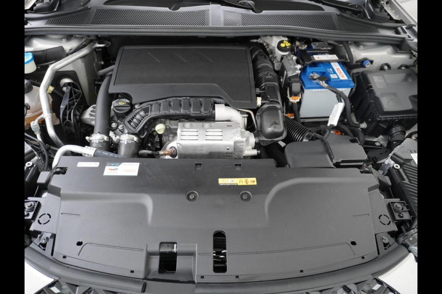 DS DS 4 1.2 PureTech Opéra 130PK PANO | STOEL VERWARMING + VERKOELING| 360 CAMERA | ELEK. ACHTERKLEP | FULL OPTION | RIJKLAAR GELEVERD MET FABRIEKSGARANTIE TOT 2-2026!