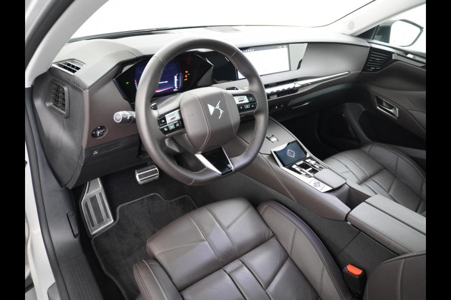 DS DS 4 1.2 PureTech Opéra 130PK PANO | STOEL VERWARMING + VERKOELING| 360 CAMERA | ELEK. ACHTERKLEP | FULL OPTION | RIJKLAAR GELEVERD MET FABRIEKSGARANTIE TOT 2-2026!