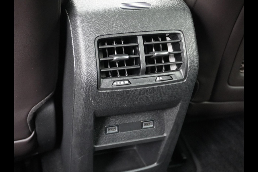 DS DS 4 1.2 PureTech Opéra 130PK PANO | STOEL VERWARMING + VERKOELING| 360 CAMERA | ELEK. ACHTERKLEP | FULL OPTION | RIJKLAAR GELEVERD MET FABRIEKSGARANTIE TOT 2-2026!