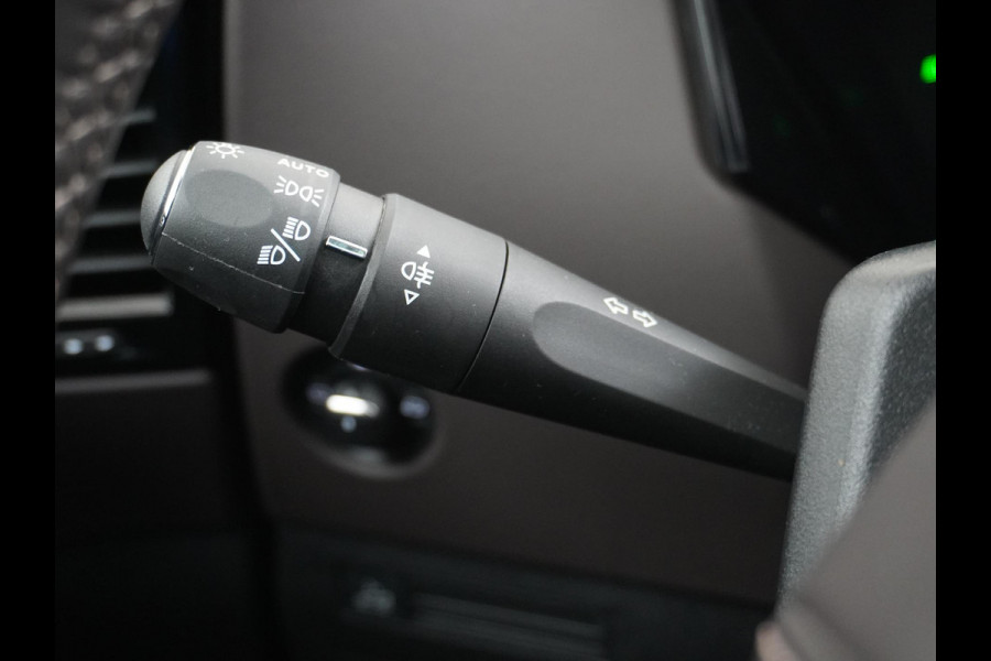 DS DS 4 1.2 PureTech Opéra 130PK PANO | STOEL VERWARMING + VERKOELING| 360 CAMERA | ELEK. ACHTERKLEP | FULL OPTION | RIJKLAAR GELEVERD MET FABRIEKSGARANTIE TOT 2-2026!