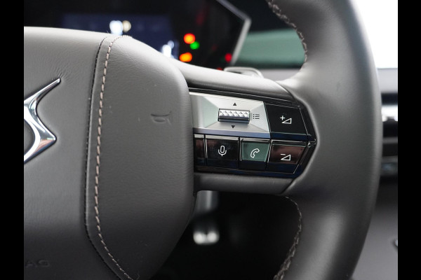 DS DS 4 1.2 PureTech Opéra 130PK PANO | STOEL VERWARMING + VERKOELING| 360 CAMERA | ELEK. ACHTERKLEP | FULL OPTION | RIJKLAAR GELEVERD MET FABRIEKSGARANTIE TOT 2-2026!