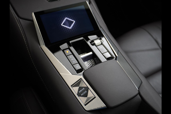 DS DS 4 1.2 PureTech Opéra 130PK PANO | STOEL VERWARMING + VERKOELING| 360 CAMERA | ELEK. ACHTERKLEP | FULL OPTION | RIJKLAAR GELEVERD MET FABRIEKSGARANTIE TOT 2-2026!