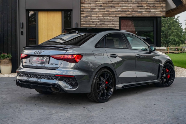Audi RS3 2.5 TFSI Quattro Limousine 465PK MTM