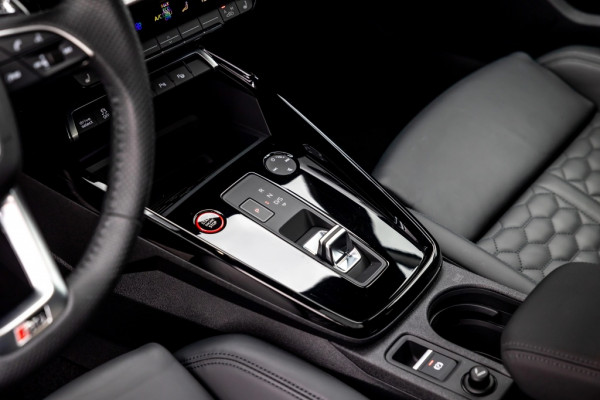 Audi RS3 2.5 TFSI Quattro Limousine 465PK MTM