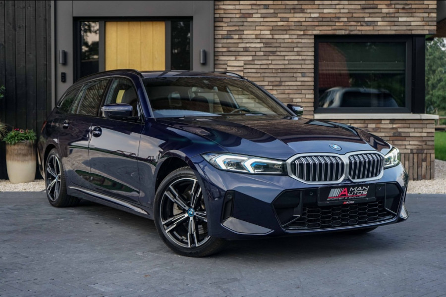 BMW 3 Serie Touring 330e xDrive M-Sport Individual