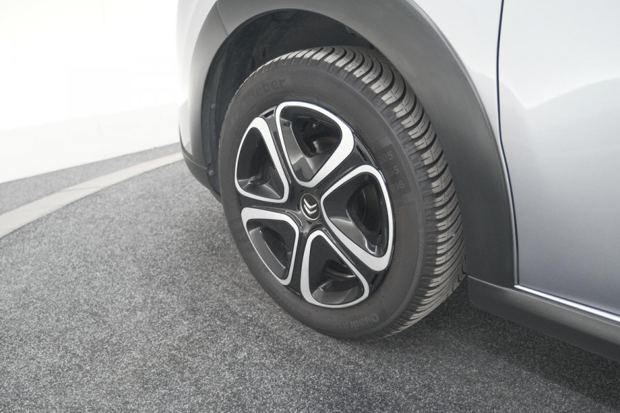 Citroën C3 PureTech 82 C-Series | Trekhaak | Camera | Apple Carplay | Allseason Banden