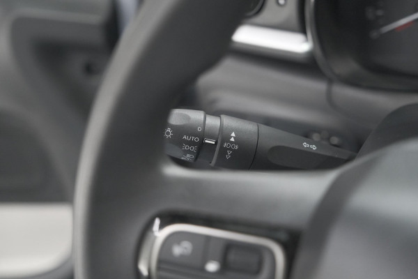 Citroën C3 PureTech 82 C-Series | Trekhaak | Camera | Apple Carplay | Allseason Banden