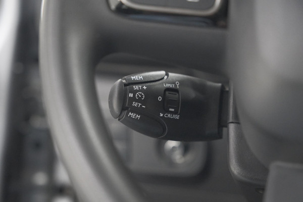 Citroën C3 PureTech 82 C-Series | Trekhaak | Camera | Apple Carplay | Allseason Banden