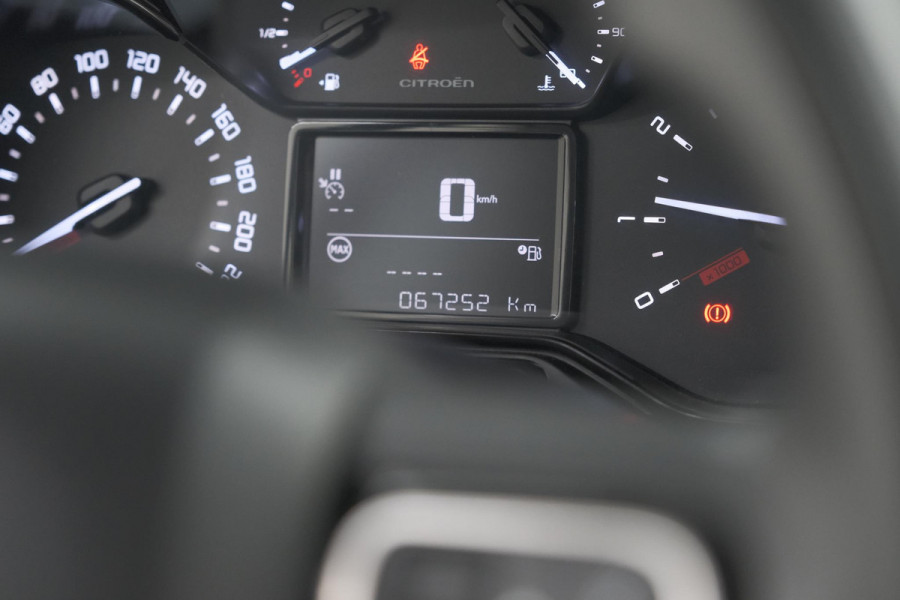 Citroën C3 PureTech 82 C-Series | Trekhaak | Camera | Apple Carplay | Allseason Banden