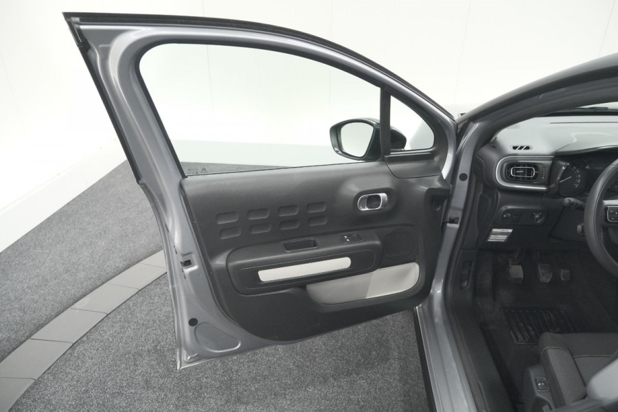 Citroën C3 PureTech 82 C-Series | Trekhaak | Camera | Apple Carplay | Allseason Banden