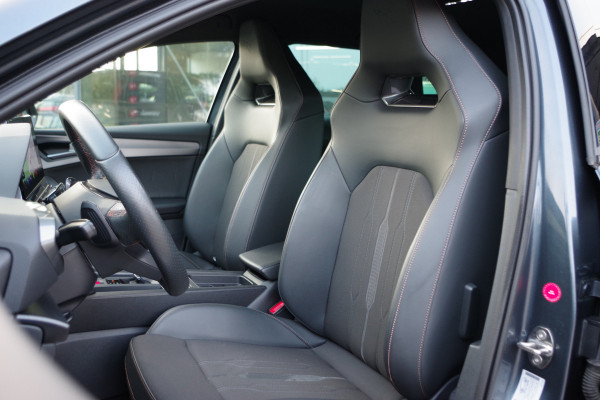 CUPRA Leon Sportstourer 1.4 e-Hybrid Essential 204 PK PHEV, Kuipstoelen, Winterpakket, LED, Groot-Navigatie