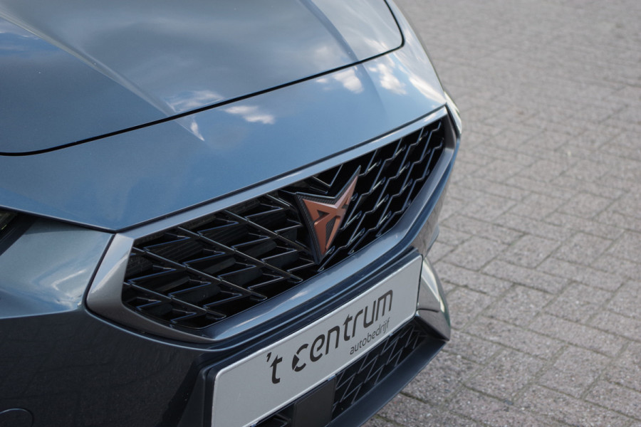 CUPRA Leon Sportstourer 1.4 e-Hybrid Essential 204 PK PHEV, Kuipstoelen, Winterpakket, LED, Groot-Navigatie