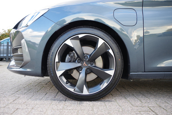 CUPRA Leon Sportstourer 1.4 e-Hybrid Essential 204 PK PHEV, Kuipstoelen, Winterpakket, LED, Groot-Navigatie