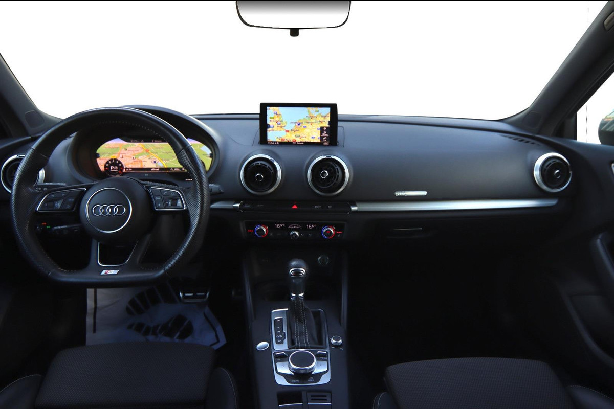 Audi A3 Sportback 35 TFSI CoD Advance Sport S-line Aut.|Virtual Cockpit Stoelverw. Nap 3X S-line ACC Keyles Entry & Go Pdc Achter Audi A3 Sportback 35 TFSI CoD Advance Sport S-line Aut.|Virtual Cockpit Stoelverw. Nap 3X S-line ACC Keyles Entry & Go Pdc Achter