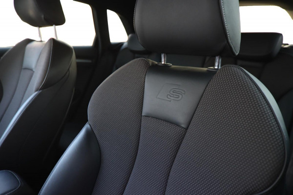 Audi A3 Sportback 35 TFSI CoD Advance Sport S-line Aut.|Virtual Cockpit Stoelverw. Nap 3X S-line ACC Keyles Entry & Go Pdc Achter Audi A3 Sportback 35 TFSI CoD Advance Sport S-line Aut.|Virtual Cockpit Stoelverw. Nap 3X S-line ACC Keyles Entry & Go Pdc Achter
