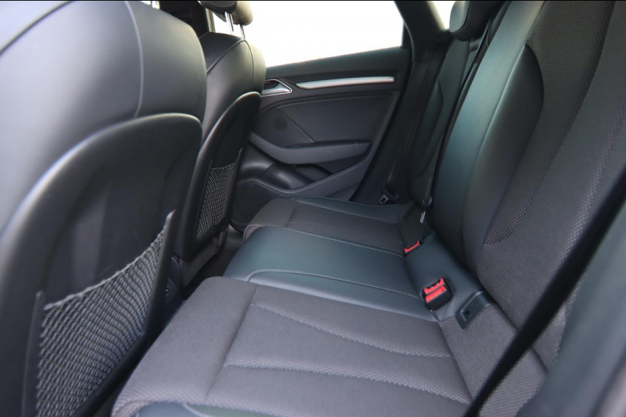 Audi A3 Sportback 35 TFSI CoD Advance Sport S-line Aut.|Virtual Cockpit Stoelverw. Nap 3X S-line ACC Keyles Entry & Go Pdc Achter Audi A3 Sportback 35 TFSI CoD Advance Sport S-line Aut.|Virtual Cockpit Stoelverw. Nap 3X S-line ACC Keyles Entry & Go Pdc Achter