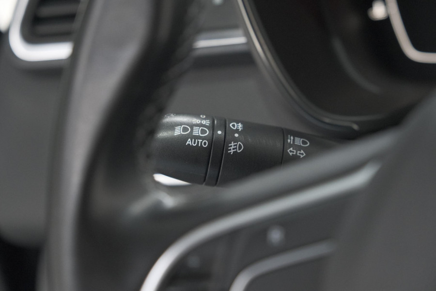 Renault Kadjar TCe 160 EDC Intens | Trekhaak | Camera | Dodehoekdetectie | Apple Carplay | Stoelverwarming Renault Kadjar TCe 160 EDC Intens | Trekhaak | Camera | Dodehoekdetectie | Apple Carplay | Stoelverwarming