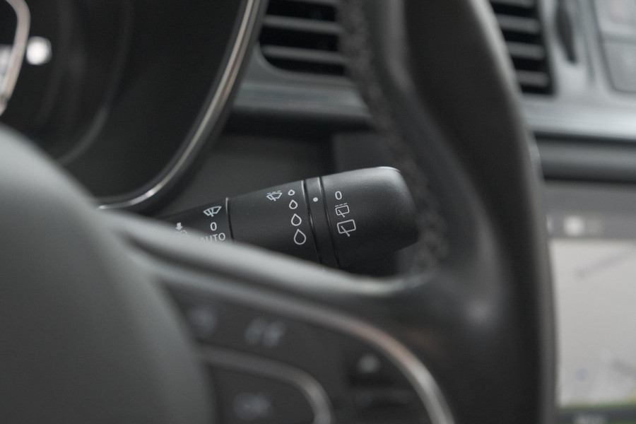 Renault Kadjar TCe 160 EDC Intens | Trekhaak | Camera | Dodehoekdetectie | Apple Carplay | Stoelverwarming Renault Kadjar TCe 160 EDC Intens | Trekhaak | Camera | Dodehoekdetectie | Apple Carplay | Stoelverwarming