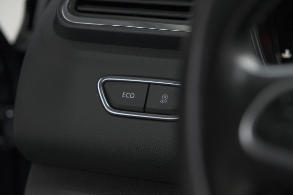 Renault Kadjar TCe 160 EDC Intens | Trekhaak | Camera | Dodehoekdetectie | Apple Carplay | Stoelverwarming Renault Kadjar TCe 160 EDC Intens | Trekhaak | Camera | Dodehoekdetectie | Apple Carplay | Stoelverwarming