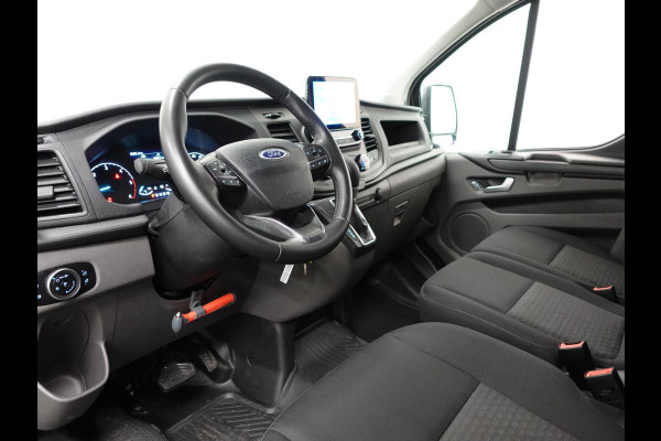 Ford Transit Custom 300 2.0 TDCI 130pk L2H1 Trend Automaat Airco Navigatie Cruisecontrol Camera Parkeersensoren Trekhaak Betimmering Ford Transit Custom 300 2.0 TDCI 130pk L2H1 Trend Automaat Airco Navigatie Cruisecontrol Camera Parkeersensoren Trekhaak Betimmering