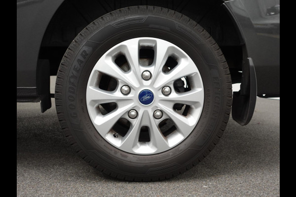 Ford Transit Custom 300 2.0 TDCI 130pk L2H1 Trend Automaat Airco Navigatie Cruisecontrol Camera Parkeersensoren Trekhaak Betimmering Ford Transit Custom 300 2.0 TDCI 130pk L2H1 Trend Automaat Airco Navigatie Cruisecontrol Camera Parkeersensoren Trekhaak Betimmering
