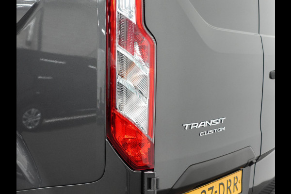 Ford Transit Custom 300 2.0 TDCI 130pk L2H1 Trend Automaat Airco Navigatie Cruisecontrol Camera Parkeersensoren Trekhaak Betimmering Ford Transit Custom 300 2.0 TDCI 130pk L2H1 Trend Automaat Airco Navigatie Cruisecontrol Camera Parkeersensoren Trekhaak Betimmering