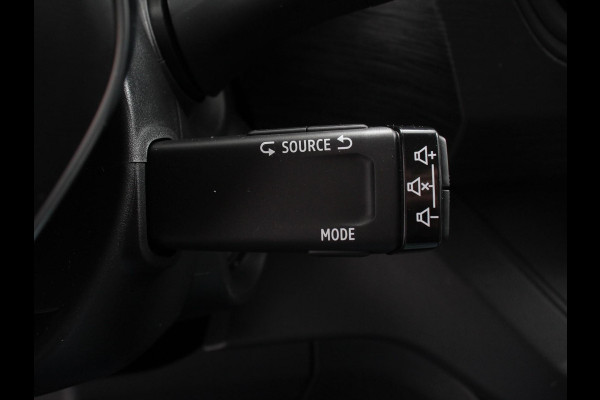 Renault Trafic 2.0 Blue dCi 130 T30 L2H1 Advance Navigatie Airco Lichtmetalen velgen Betimmering  Trekhaak Parkeer sensoren  Dab Renault Trafic 2.0 Blue dCi 130 T30 L2H1 Advance Navigatie Airco Lichtmetalen velgen Betimmering  Trekhaak Parkeer sensoren  Dab