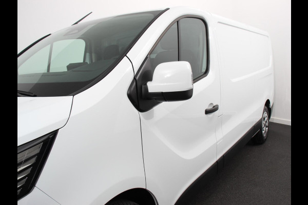 Renault Trafic 2.0 Blue dCi 130 T30 L2H1 Advance Navigatie Airco Lichtmetalen velgen Betimmering  Trekhaak Parkeer sensoren  Dab Renault Trafic 2.0 Blue dCi 130 T30 L2H1 Advance Navigatie Airco Lichtmetalen velgen Betimmering  Trekhaak Parkeer sensoren  Dab